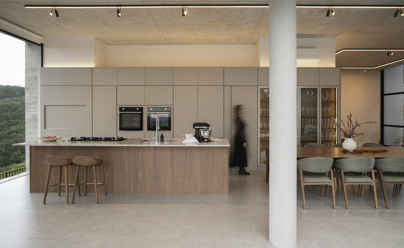Modern kitchen island and bar stools, Encinitas.